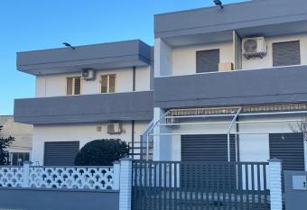 Roca Appartment 2 has Balcony rooms