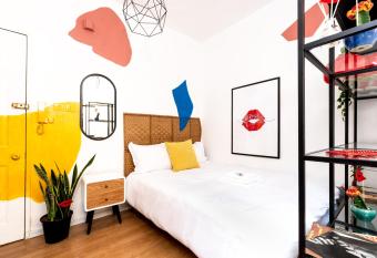 Stylish Studio Apartments on Dizengoff allows 18 year olds to book a room