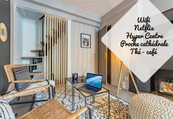 In Town by BNB Conciergerie Montauban allows 18 year olds to book a room