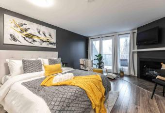 Studio LIV204 by Gestion ELITE allows 18 year olds to book a room