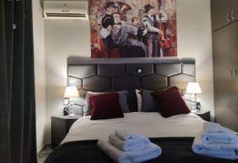 Music Reflections Apartment near Nafplio has Balcony rooms