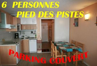 Appartement au pied des pistes has Balcony rooms