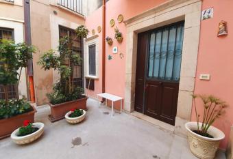 One Love Ortigia allows 18 year olds to book a room