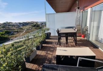 Fabulosa vista mar has Balcony rooms