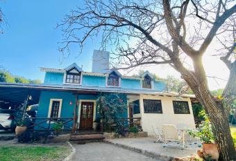 Casa Azul allows 18 year olds to book a room