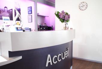 Hotel Inn Design La Rochelle allows 18 year olds to book a room