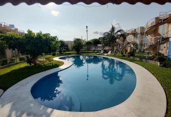 Casa con Alberca en Ixtapa Zihuatanejo Internet has Balcony rooms