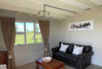 Protea Loft - Romantic stay - No Load shedding allows 18 year olds to book a room