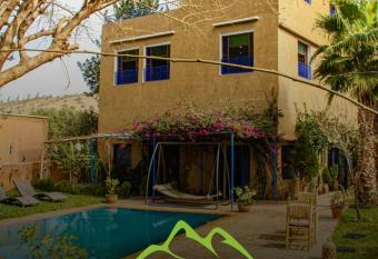 Dar Tirardine has Balcony rooms