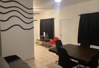 Large 5 Bedrooms Home in Bayamon Puerto Rico has Balcony rooms