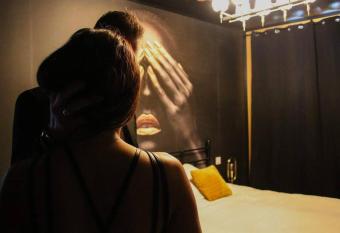 LWHouse allows 18 year olds to book a room