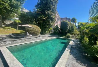 Villa Magnolia Boutique BnB - High standing floor has Balcony rooms