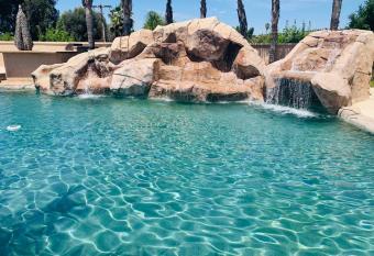 Home style 2-3 bedroom suites has Balcony rooms