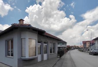 Apartman HAX has Balcony rooms