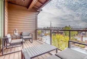 Deschutes Landing at the Old Mill Riverfront has Balcony rooms