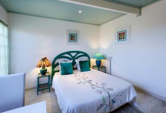 Gros caillou de St Emilion has Balcony rooms