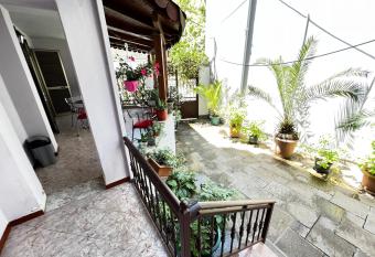Grand Veranda Apartment has Balcony rooms