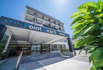 Point beach otel has Balcony rooms