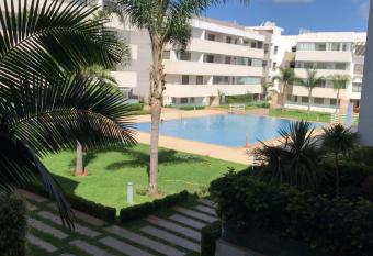 Paradise beach appartement avec piscine has Balcony rooms