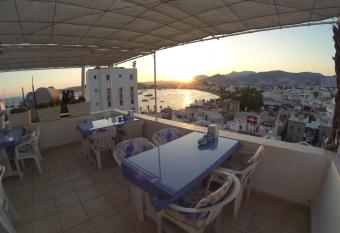 Merhaba Pansiyon has Balcony rooms