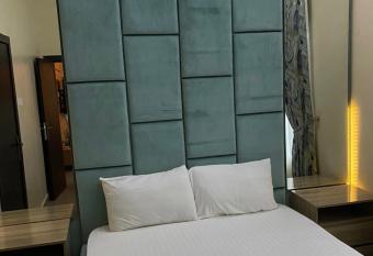 280 Degrees Homes allows 18 year olds to book a room