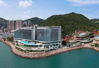 The Fullerton Ocean Park Hotel Hong Kong has Balcony rooms