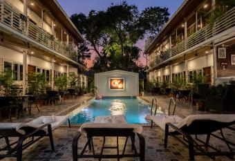 Whiteflower Cottages Vagator has Balcony rooms