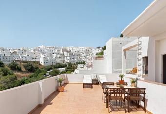 Cobijadas75 Segur has Balcony rooms