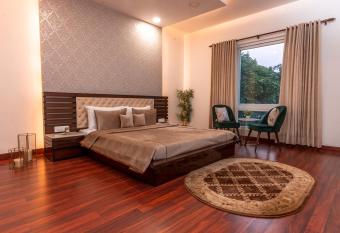 Kunwar Villa has Balcony rooms