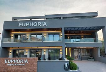 EUPHORIA   Staying in Pleasure   has Balcony rooms