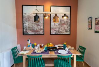 Tinas Home - Kalamata Mediterranean Villas has Balcony rooms