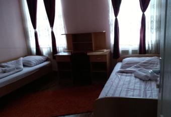 NENSI has Balcony rooms