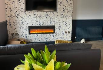 Roe Valley Apartments allows 18 year olds to book a room