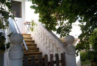 Clair Logis has Balcony rooms