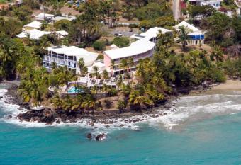 Blue Haven Hotel - Bacolet Bay - Tobago has Balcony rooms