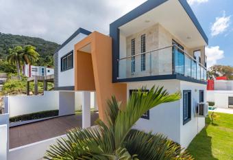 Vista Bella 46 has Balcony rooms