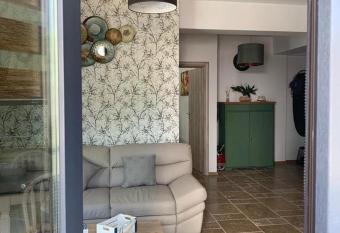 Apartament Verhoeks Mamaia Nord has Balcony rooms