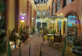 Hoster  a Tocali has Balcony rooms