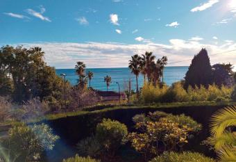 Eliana Appartment has Balcony rooms