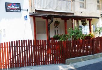 Apartmani Glorija has Balcony rooms