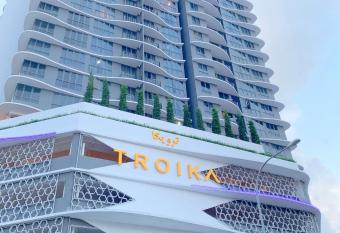TROIKA KOTA BHARU HOMESTAY 18-2 has Balcony rooms
