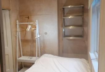 Studio room with ensuite allows 18 year olds to book a room