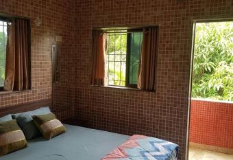 Maha Villa 4Bhk Alibaug has Balcony rooms