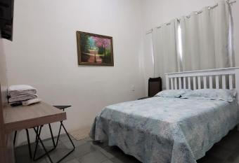 SU  TE N   4 - pr  ximo a feira da sulanca caruaru-PE allows 18 year olds to book a room