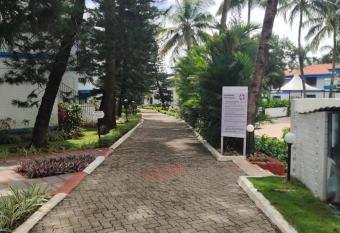 ARY Royal Palms - 1 BHK has Balcony rooms