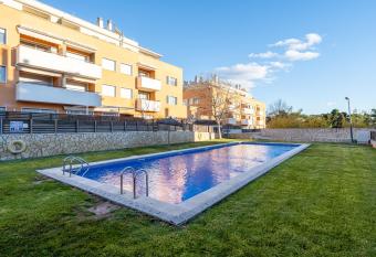 Hauzify I Apartament Balmanya 2A has Balcony rooms