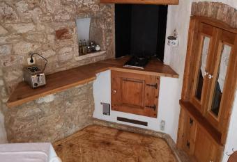 George s rooms has Balcony rooms