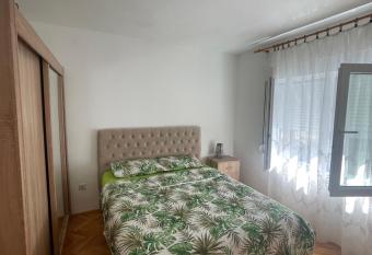 Apartment Vrbisao has Balcony rooms