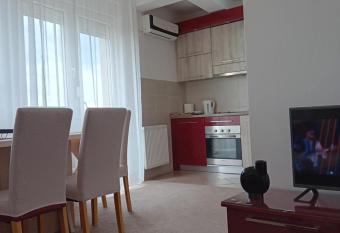 WING 3 apartman BC PRIMAMO VAUCERE has Balcony rooms