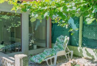 CASA IGLESIAS 2 2 habitaciones has Balcony rooms